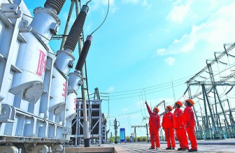 在跨区电力交易中，油气田企业如何把握市场机遇——推动油气、新能源、绿色低碳产业高质量融合发展系列报道之二